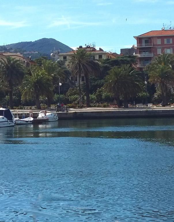 Downtown Srl - Waterfront Cinque Terre La Spezia